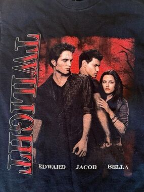 Twilight Saga Movie T-Shirt Women's Small Black Edward Jacob Bella